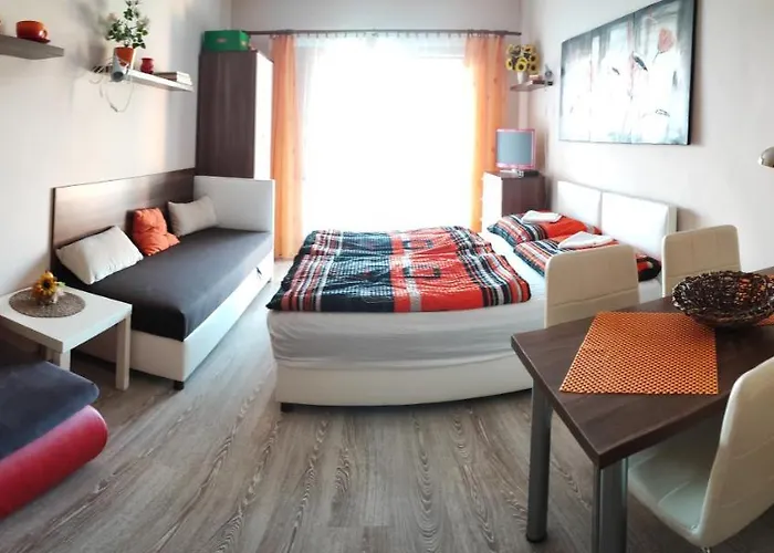 Slnecne アパート