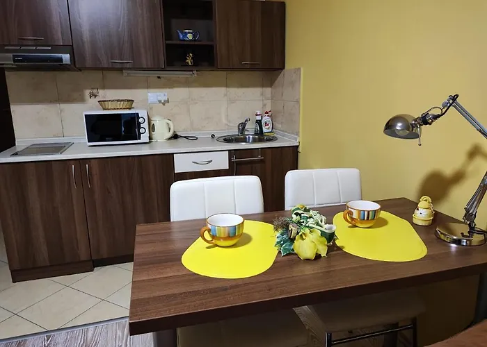 アパート Slnecne Podhájska