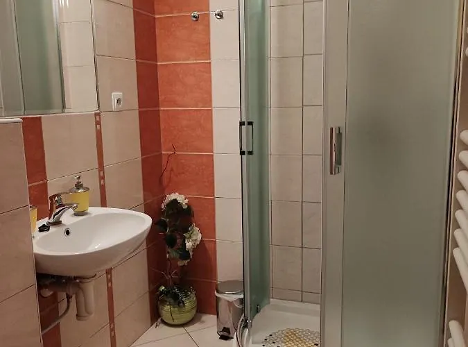 Slnecne * Podhájska